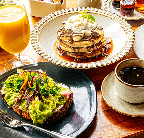 Breakfast Table Setting