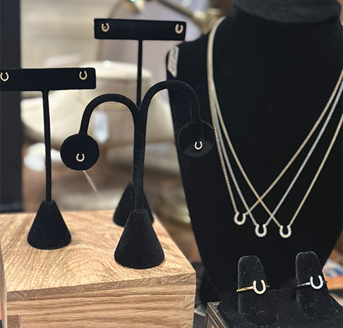 Jewelry & Accessories