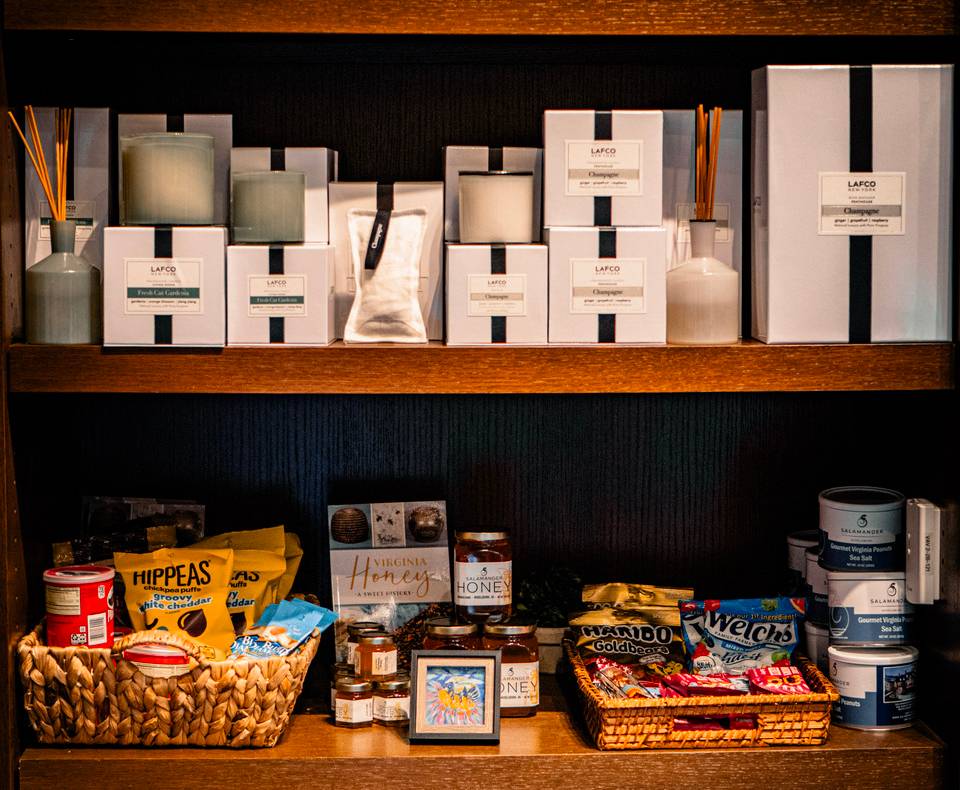 Shop Resort Gifts