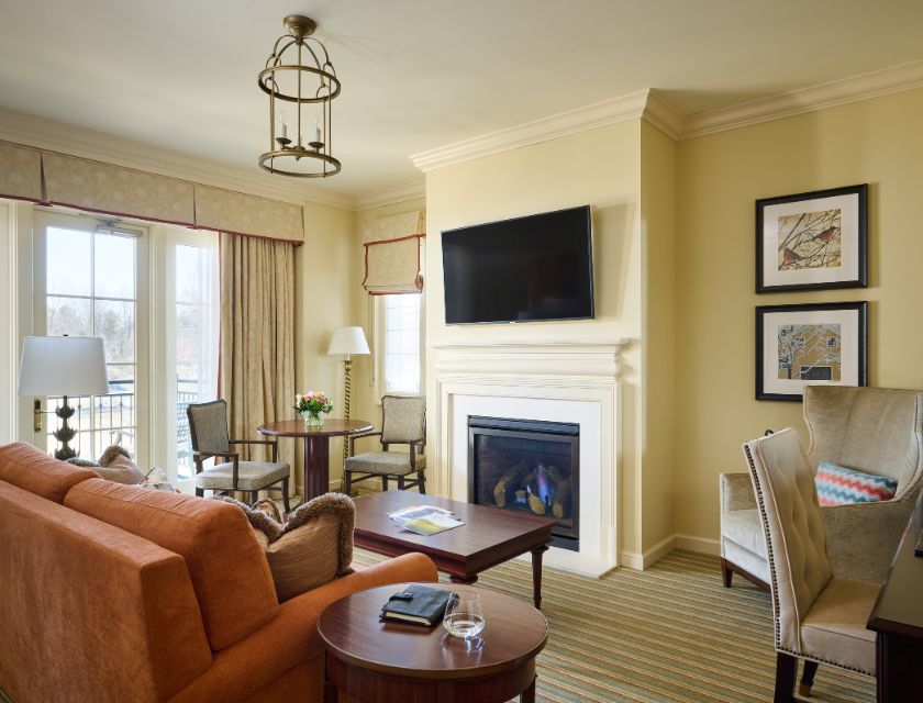 Dressage Suite 03